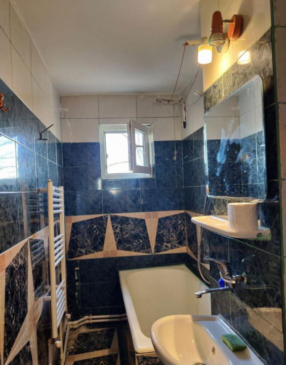 Apartament 3 camere /  54 mp / zona Gara / AC / centrala proprie / izolat temic