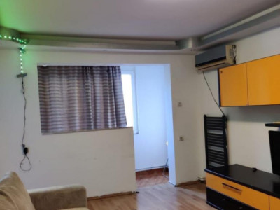 Apartament 3 camere | Zona Gara | AC | Centrală proprie