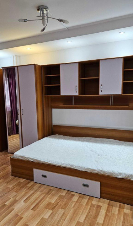 Apartament 3 camere /  110 mp / zona Gara / loc de parcare / AC / centrala /