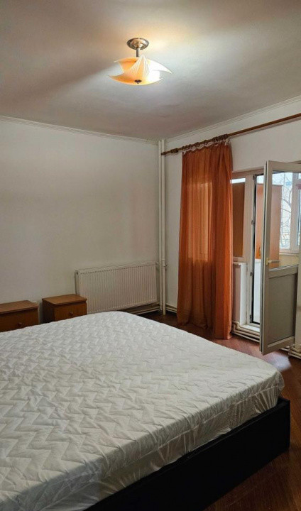 Apartament 3 camere /  110 mp / zona Gara / loc de parcare / AC / centrala /