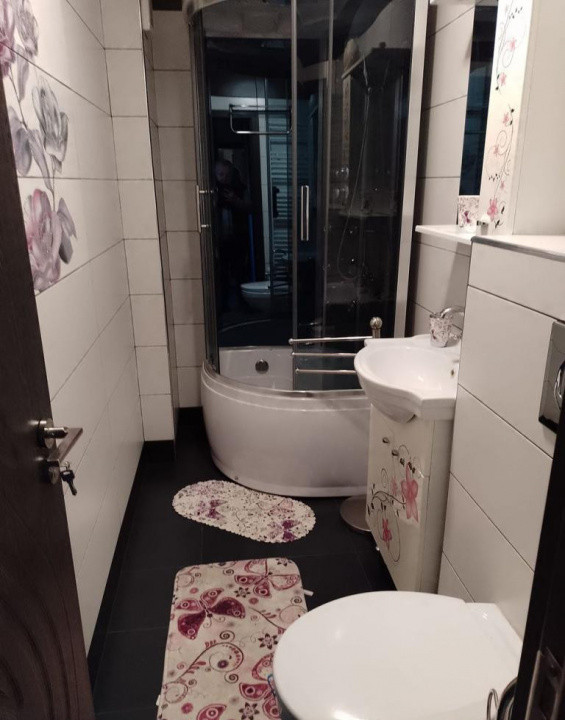 Studio /  28 mp / zona Far / Bloc izolat / AC / 