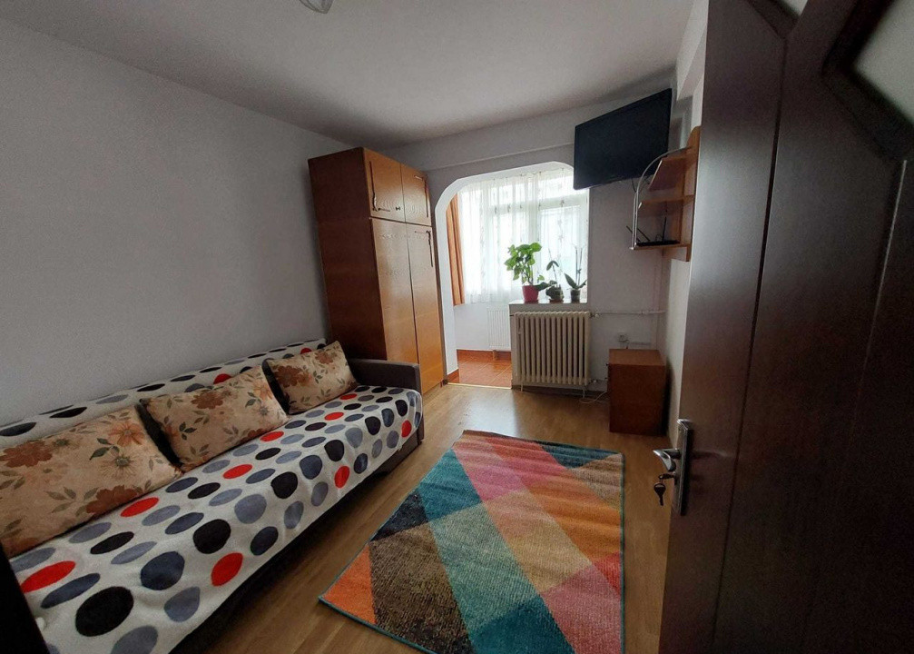 Apartament 3 camere /  52 mp / Casa de cultura / centrala / AC / pet friendly