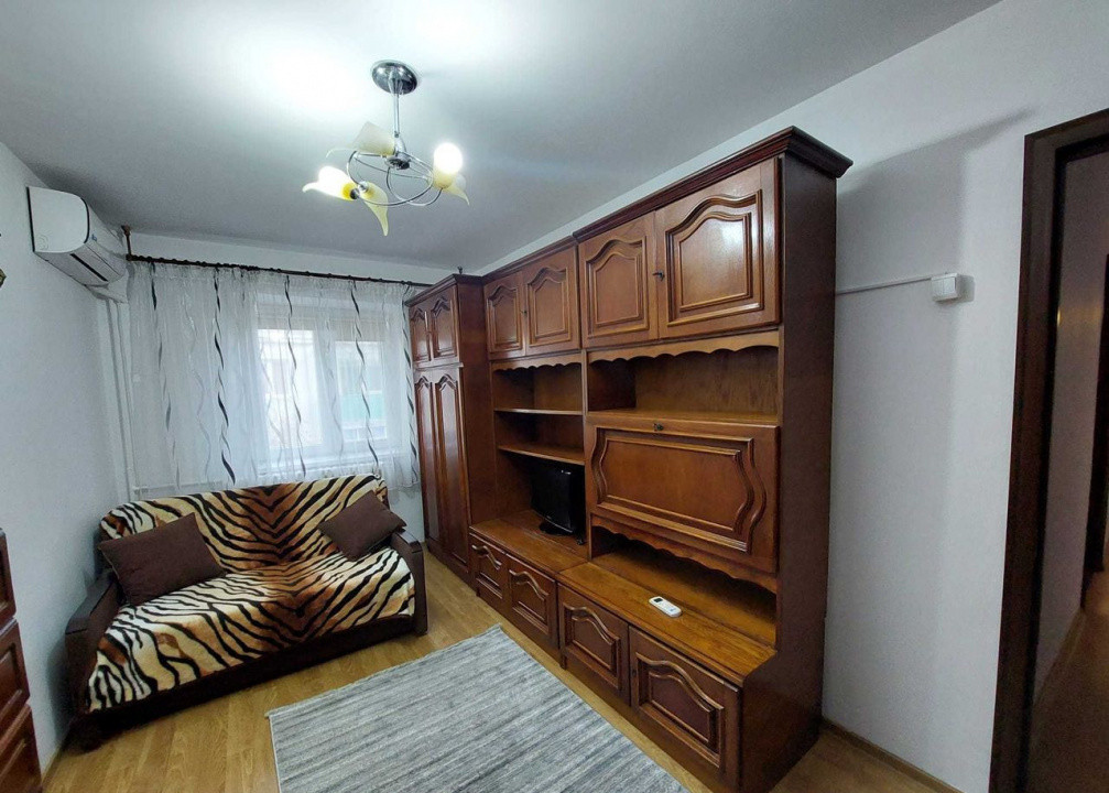 Apartament 3 camere /  52 mp / Casa de cultura / centrala / AC / pet friendly