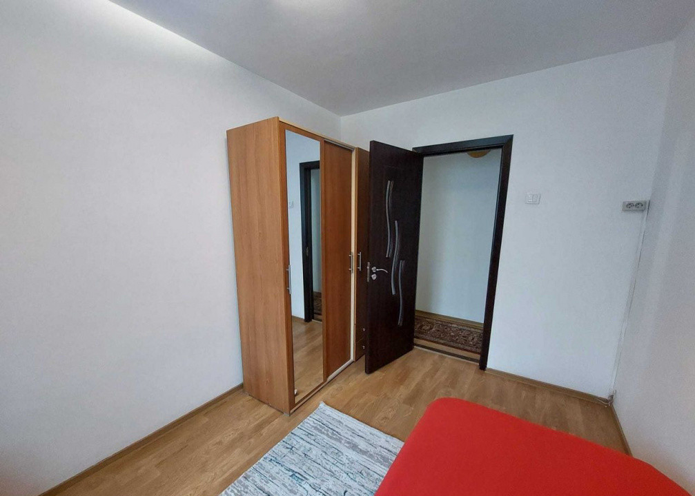 Apartament 3 camere /  52 mp / Casa de cultura / centrala / AC / pet friendly