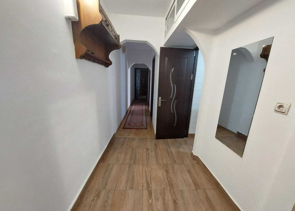 Apartament 3 camere /  52 mp / Casa de cultura / centrala / AC / pet friendly