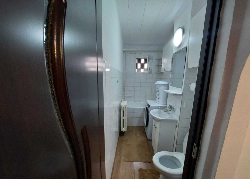 Apartament 3 camere /  52 mp / Casa de cultura / centrala / AC / pet friendly