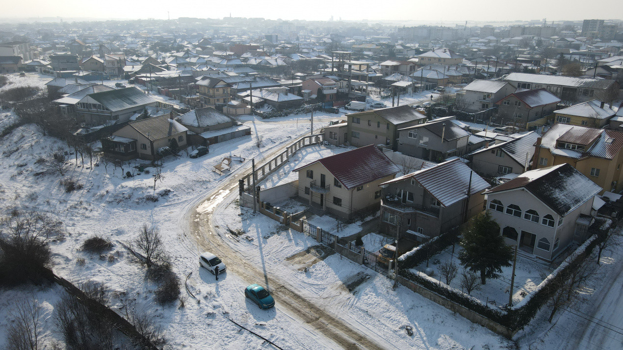 Casă individuală P+M | Vedere spre lac | Teren 400 mp |  Ovidiu