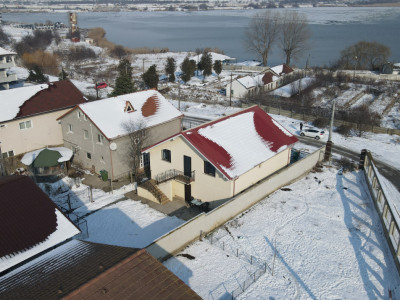 Casă individuală P+M | Vedere spre lac | Teren 400 mp |  Ovidiu