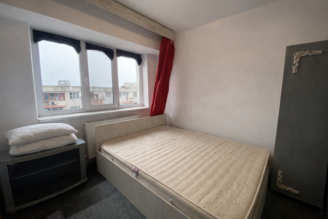 Apartament 3 camere | Decomandat | Stefan cel Mare - zona centrală 