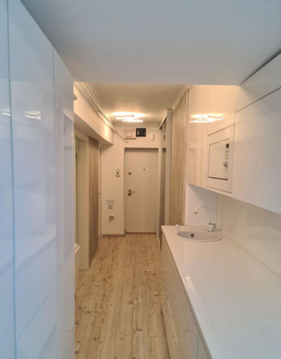 Garsoniera | Zona Capitol | Termen Lung | Recent renovata