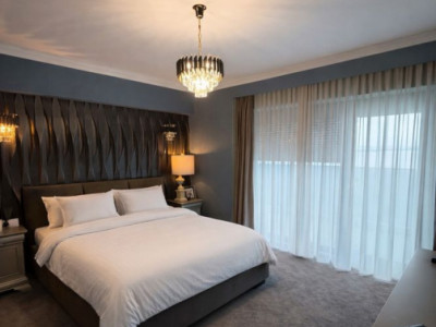 Apartament 2 camere | zona Rex | Vedere spre mare  și spre lac 