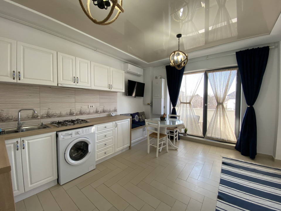 Vand Garsoniera+ loc de parcare-Mamaia Nord