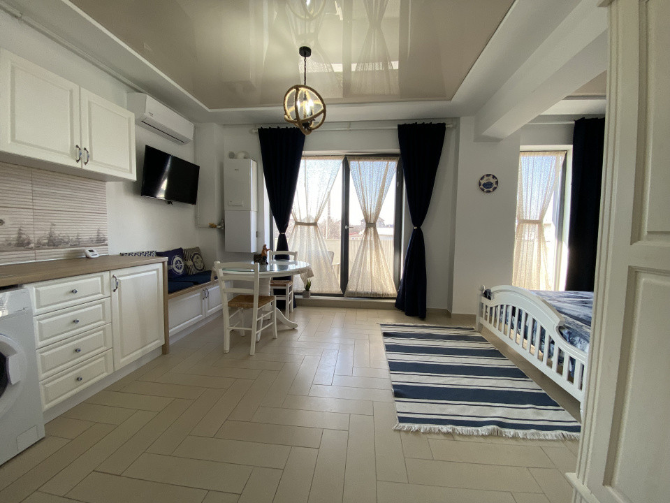 Vand Garsoniera+ loc de parcare-Mamaia Nord