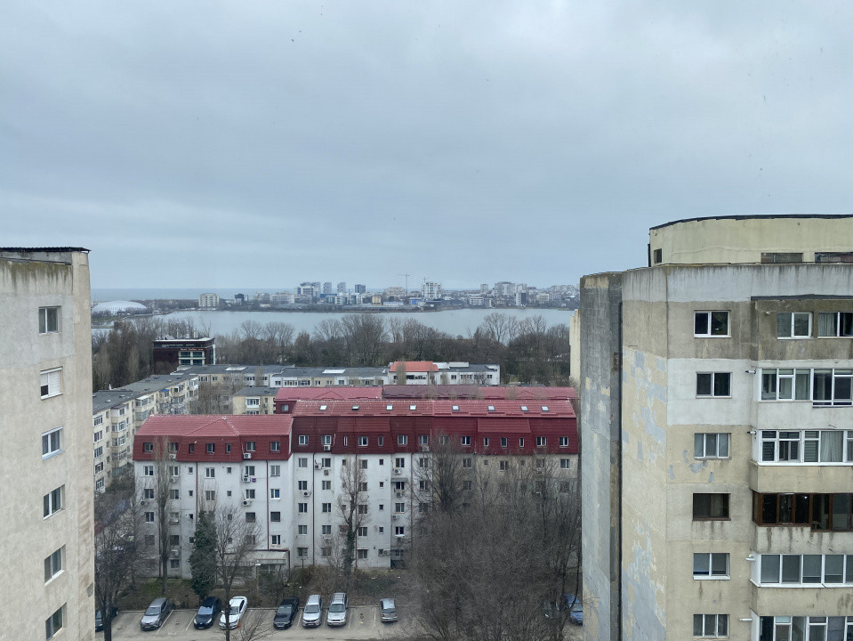 Apartament 2 camere | Decomandat | Vedere panoramică lac și mare