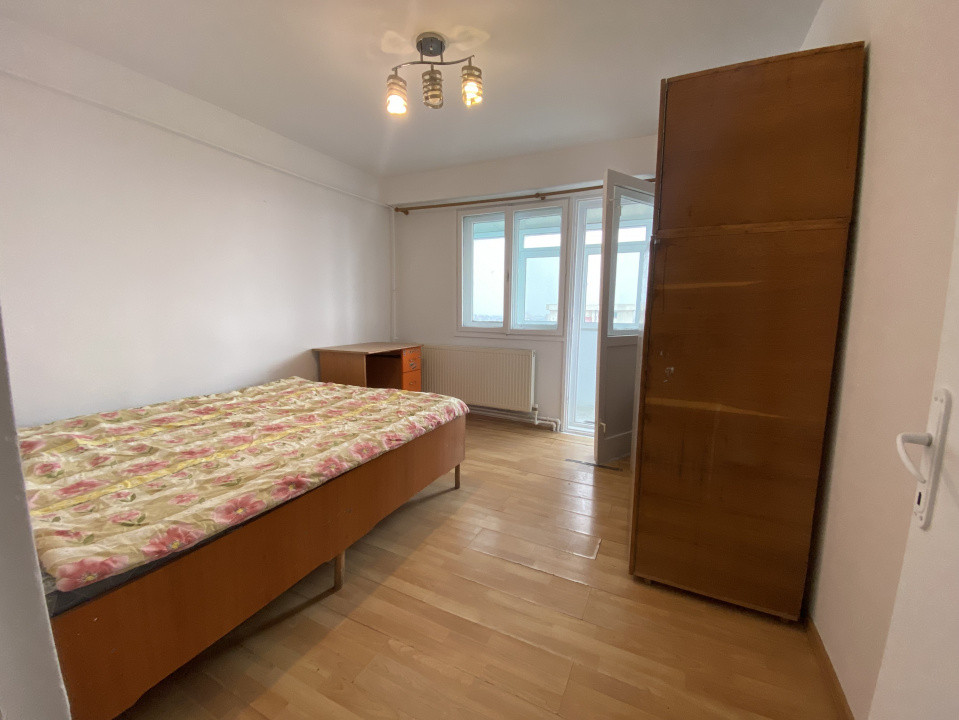 Apartament 3 camere | Decomandat | Casa de cultura | Parcare privata | Boxa