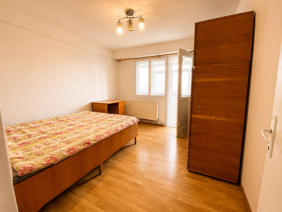 Apartament 3 camere | Decomandat | Casa de cultura | Parcare privata | Boxa