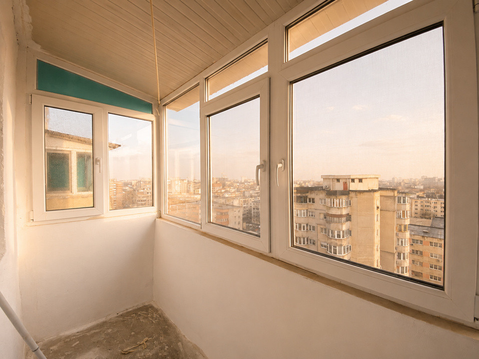 Apartament 3 camere | Decomandat | Casa de cultura | Parcare privata | Boxa
