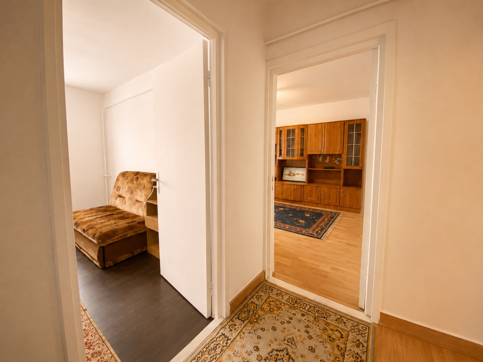 Apartament 3 camere | Decomandat | Casa de cultura | Parcare privata | Boxa