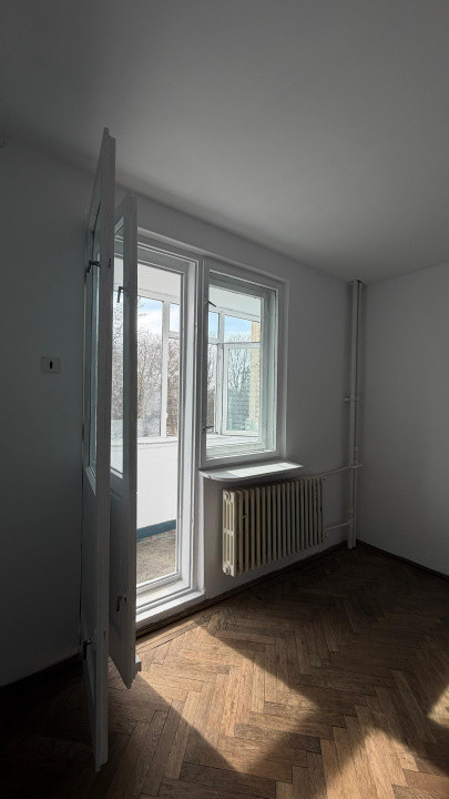 Apartament 2 camere | Semidecomandat | Necesita renovare | Etaj 3/9