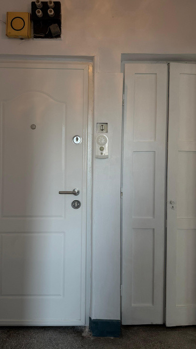 Apartament 2 camere | Semidecomandat | Necesita renovare | Etaj 3/9