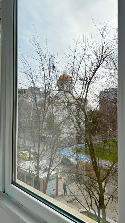 Apartament 2 camere | Semidecomandat | Necesita renovare | Etaj 3/9