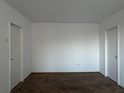 Apartament 2 camere | Semidecomandat | Necesita renovare | Etaj 3/9