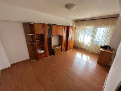 Apartament 2 camere | Decomandat | Tomis 2 | Vedere parc | Etaj 3/8 