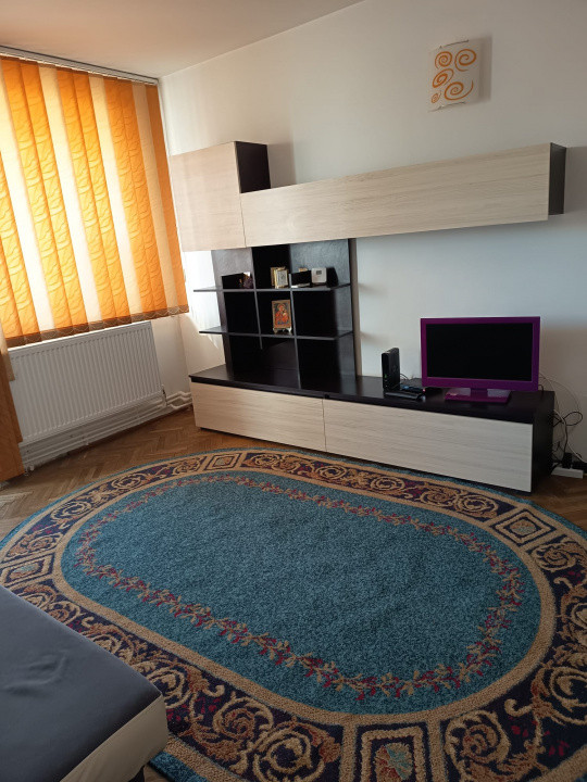 Apartament 2 camere | Abator | Semidecomandat | Termen lung