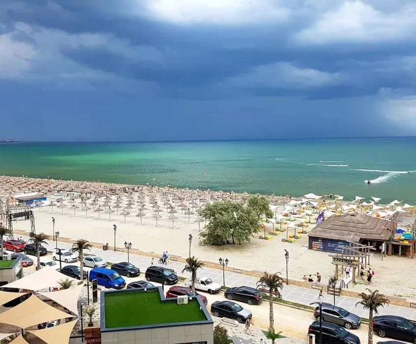 Apartament 3 camere | Alezzi Beach Resort | Frontal către mare | Parcare