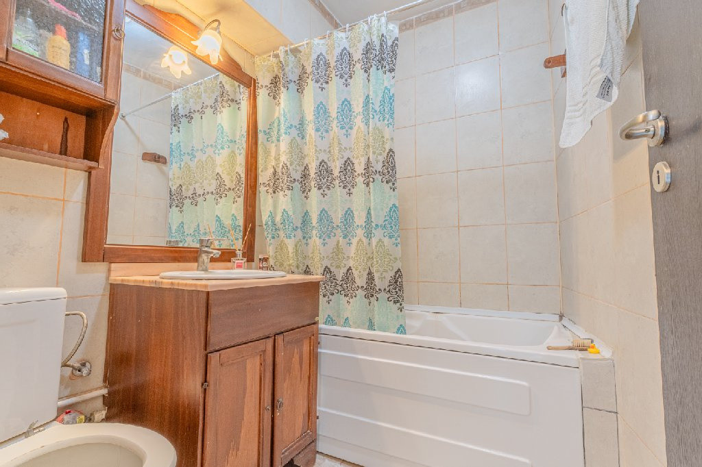 Apartament 3 camere | Piata Ovidiu | Vedere spre mare si port 