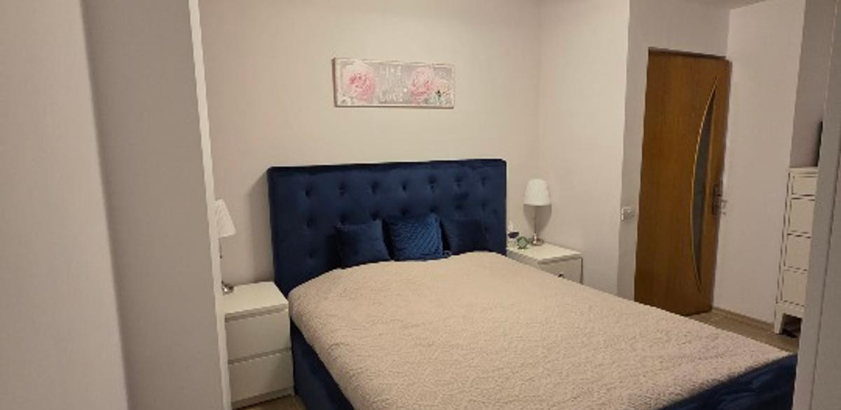 Apartament cu 3 camere, 87 mp utili, situat în zona Compozitori – Inel 2