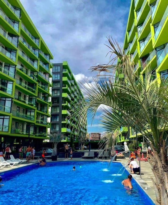 Studio cu vedere la mare si piscina Mamaia Nord