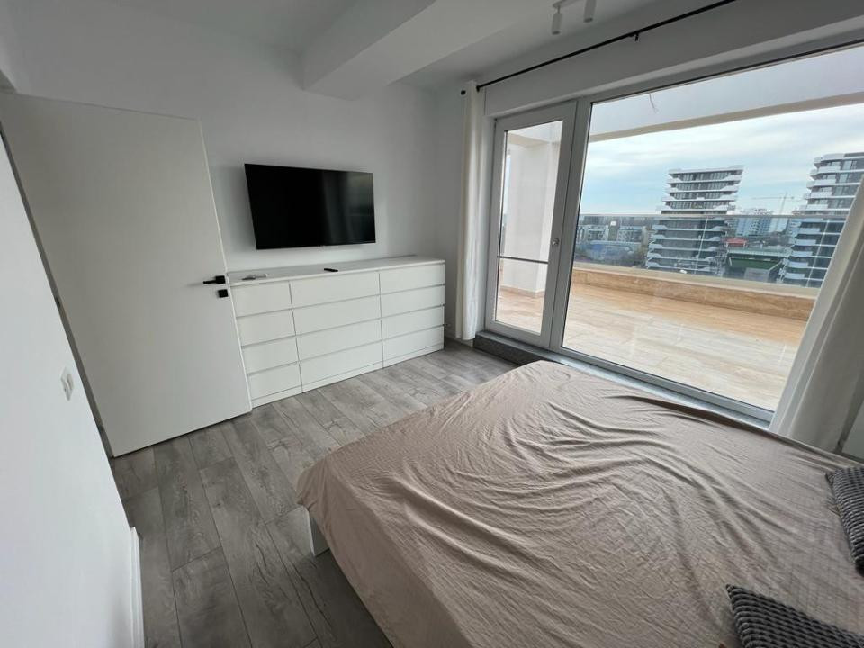 Penthouse cu vedere panoramică | 3 camere | Terasă spectaculoasă 