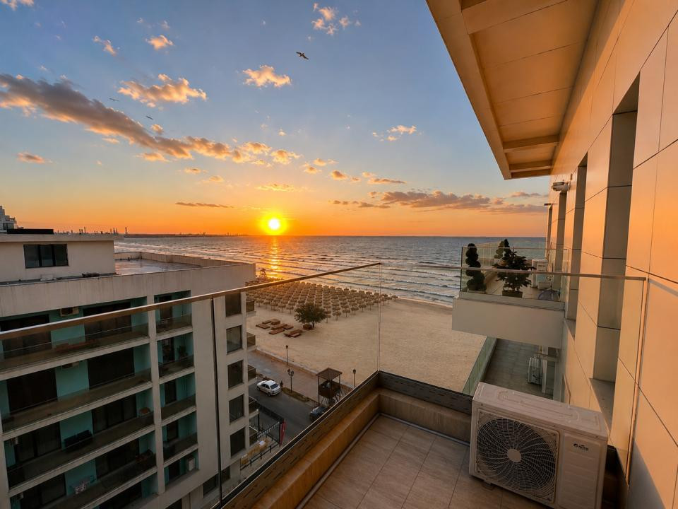 Apartament 2 camere | Vedere spre mare |  Prima linie la plaja