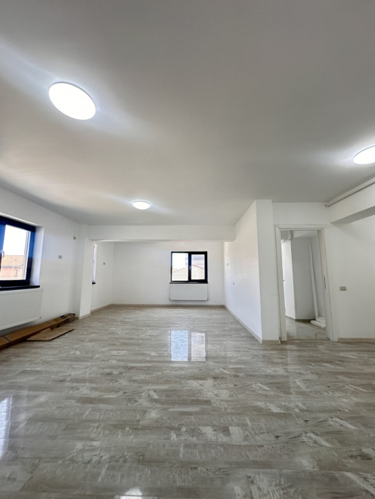 Apartament decomandat 3 camere-Tomis Plus