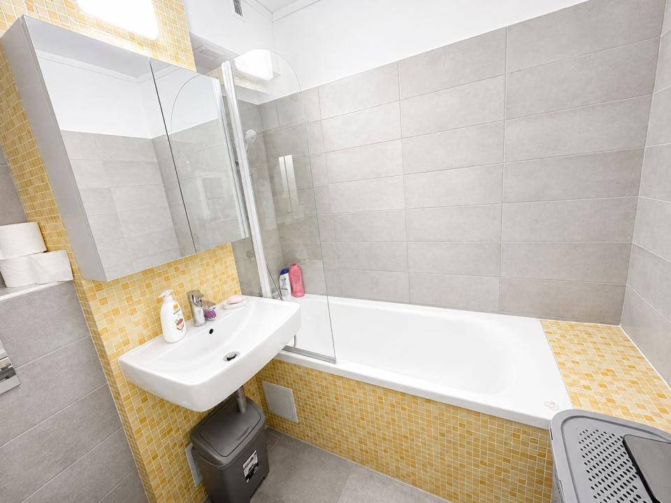3 camere | 2 bai | Eden | Etaj 1 | Parcare