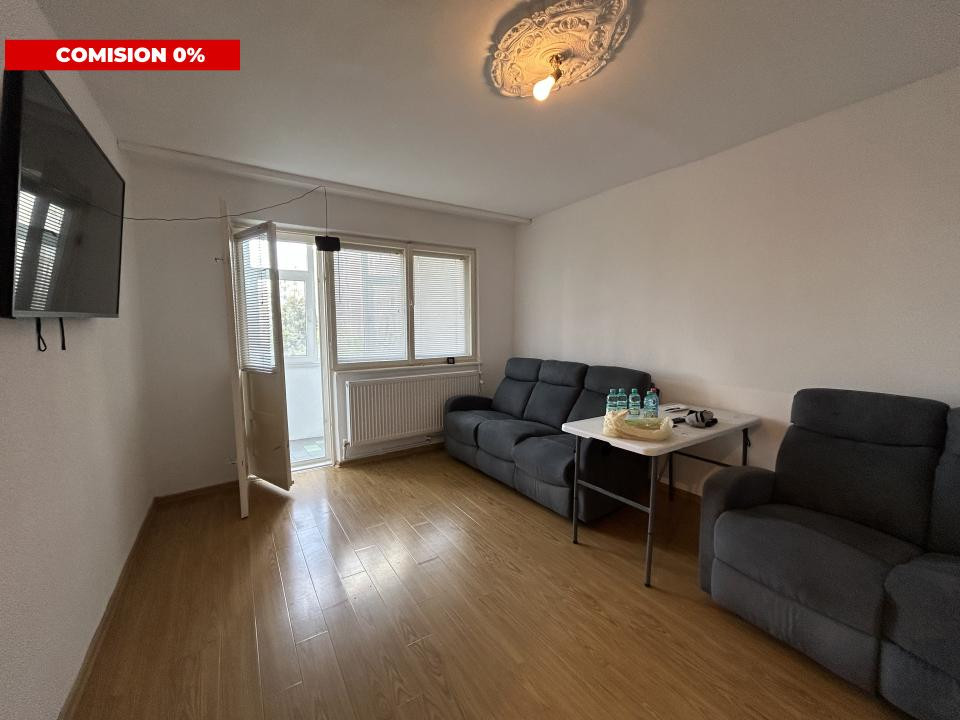 Apartament 3 camere decomandat, centrală gaz – zona Casa de Cultură