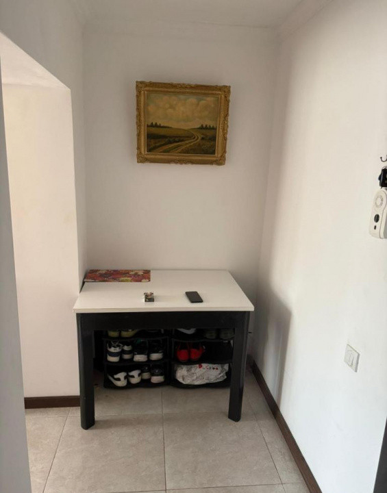 Garsoniera decomandată Inel II