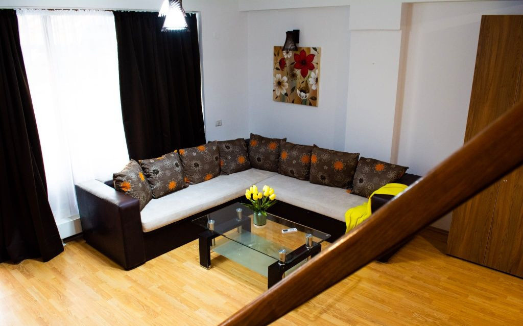 Apartament 3 camere tip duplex – Mamaia Nord