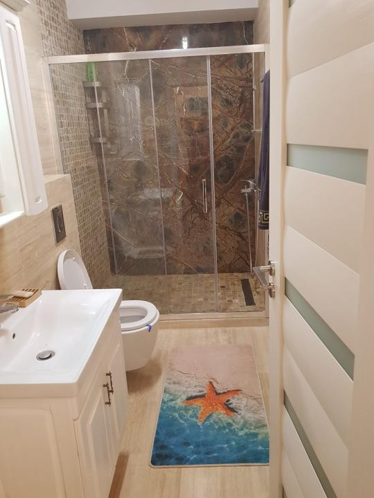 Apartament 2 camere, 60 mp, bloc nou, garaj – vedere spre Port