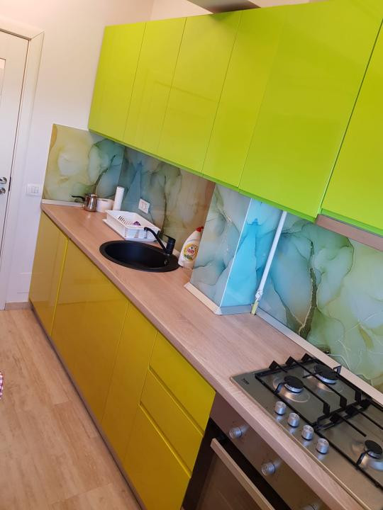 Apartament 2 camere, 60 mp, bloc nou, garaj – vedere spre Port