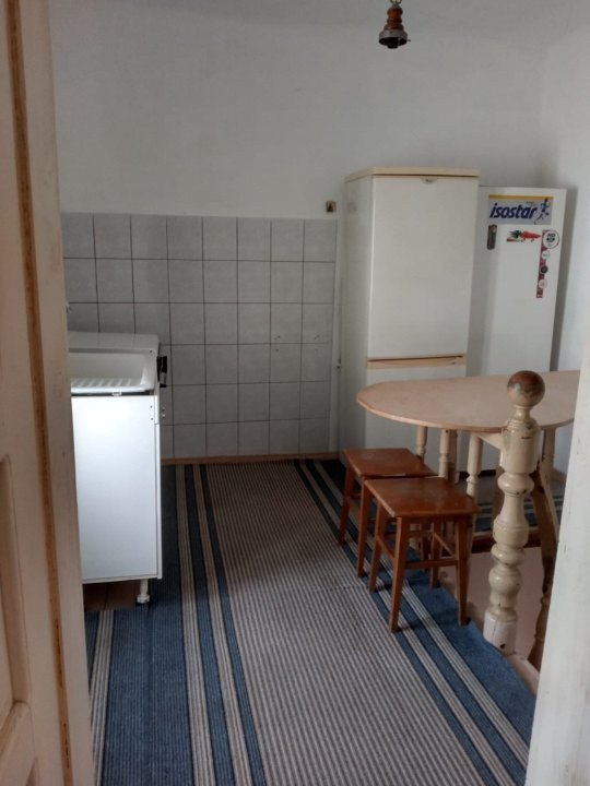 Casă din cărămidă, cu teren 73,50 mp și curte proprie – zona centrală