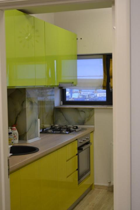 Apartament 2 camere, 60 mp, bloc nou, garaj – vedere spre Port