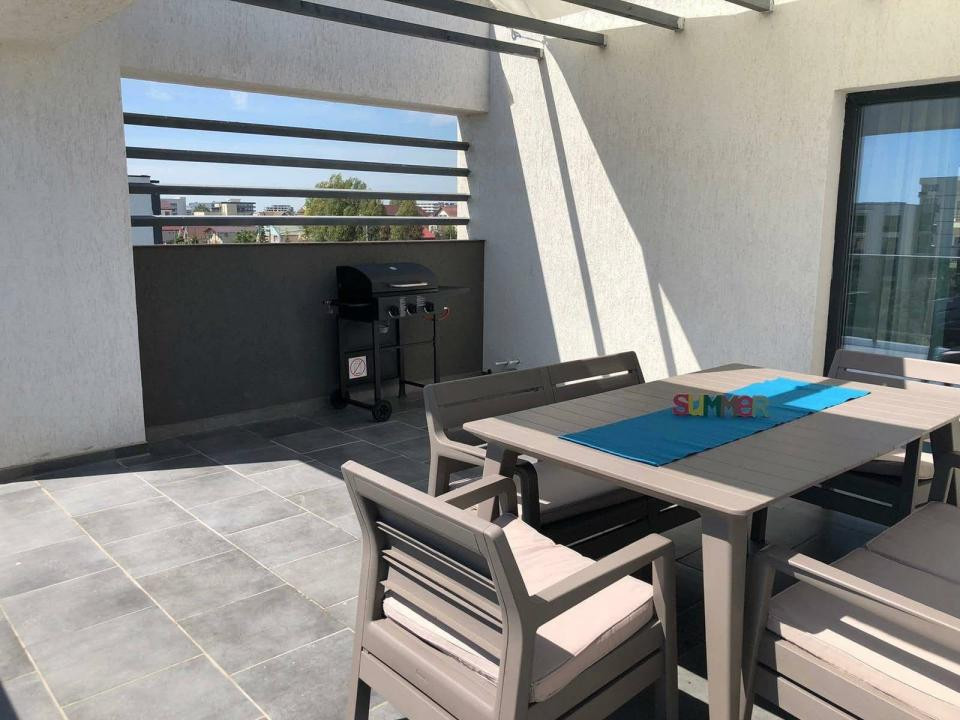 Apartament cu 3 camere și două terase generoase – Mamaia Nord