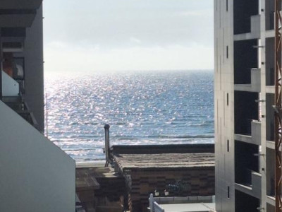 Apartament 2 camere tip studio, vedere laterală la mare – zona Azimuth