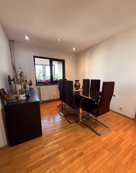 Apartament decomandat 4 camere -EDEN