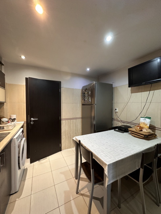 Apartament decomandat 4 camere -EDEN