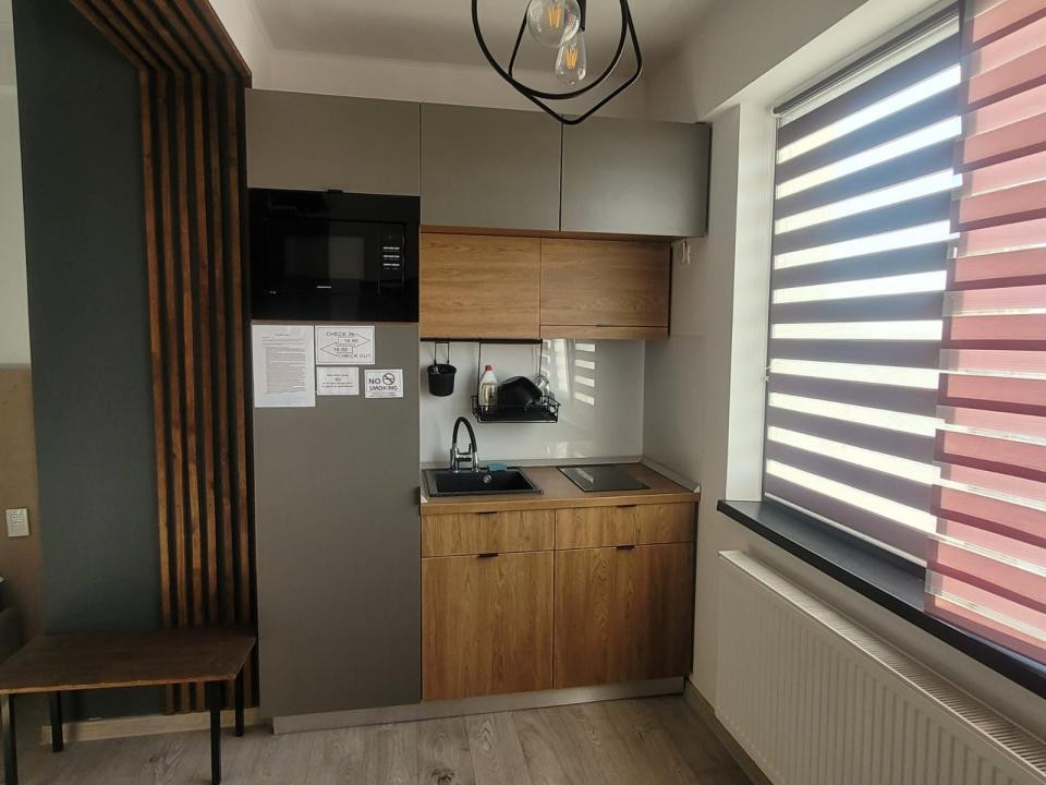 Studio |  Etaj 7 | Piscina | Stefan Building | zona Azimuth