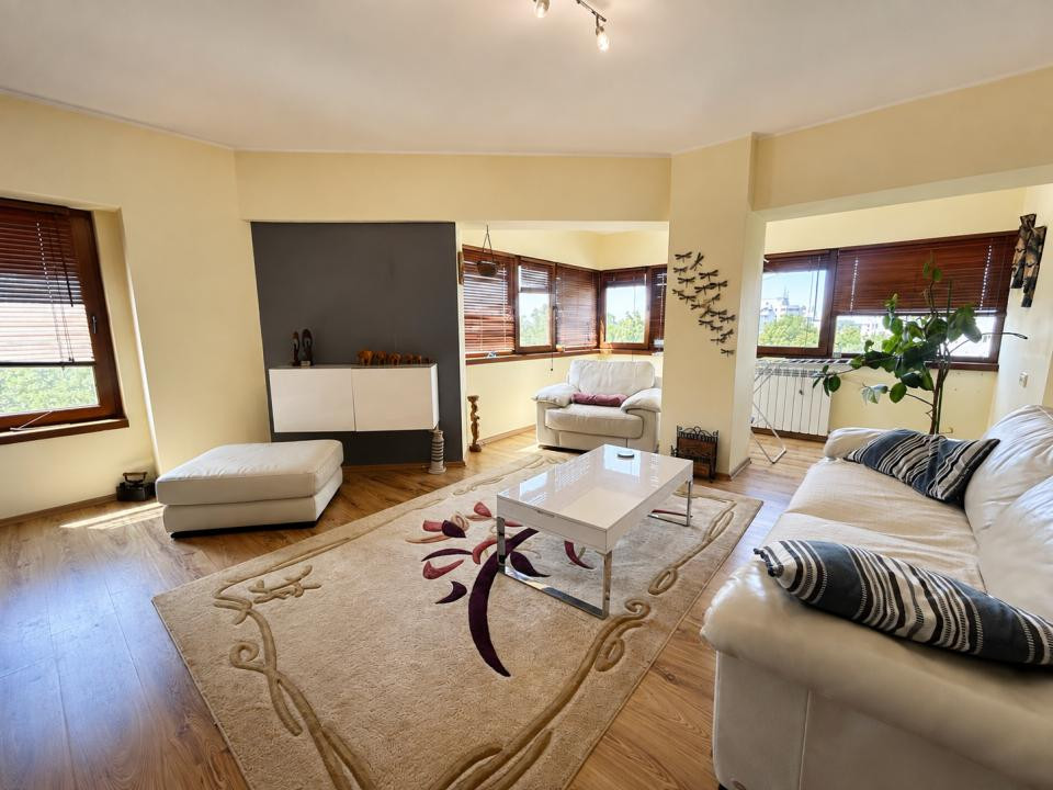 Apartament 2 camere | Decomandat | Parcare | Tomis II - zona Spital