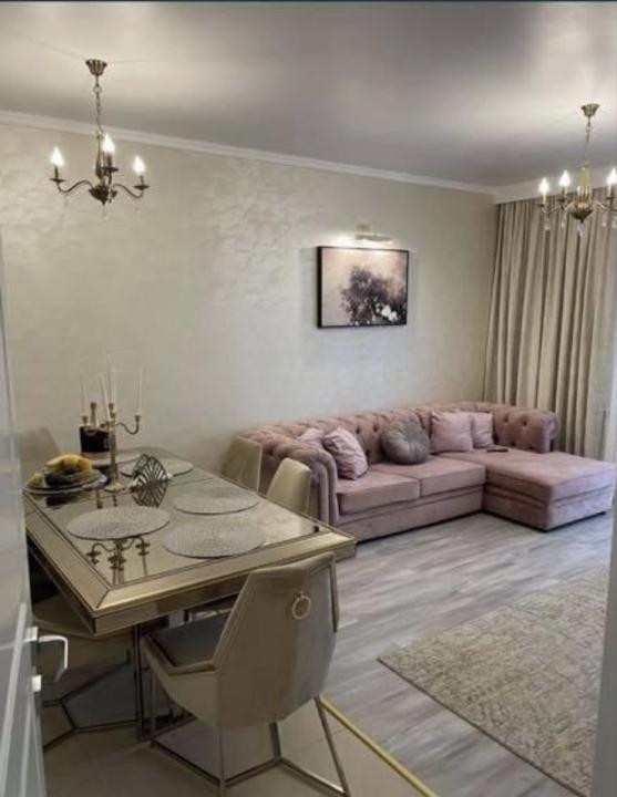 Apartament 3 camere + dressing | Complet mobilat și utilat | Loc de parcare incl